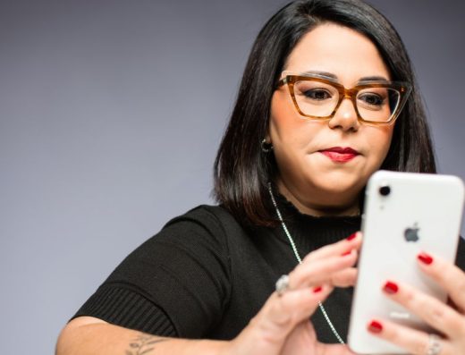 Paola Amaral - Especialista em Comunicação